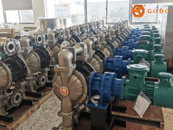 Máy bơm màng GODO