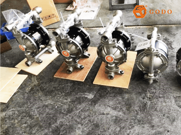 May bom mang xang dau GODO