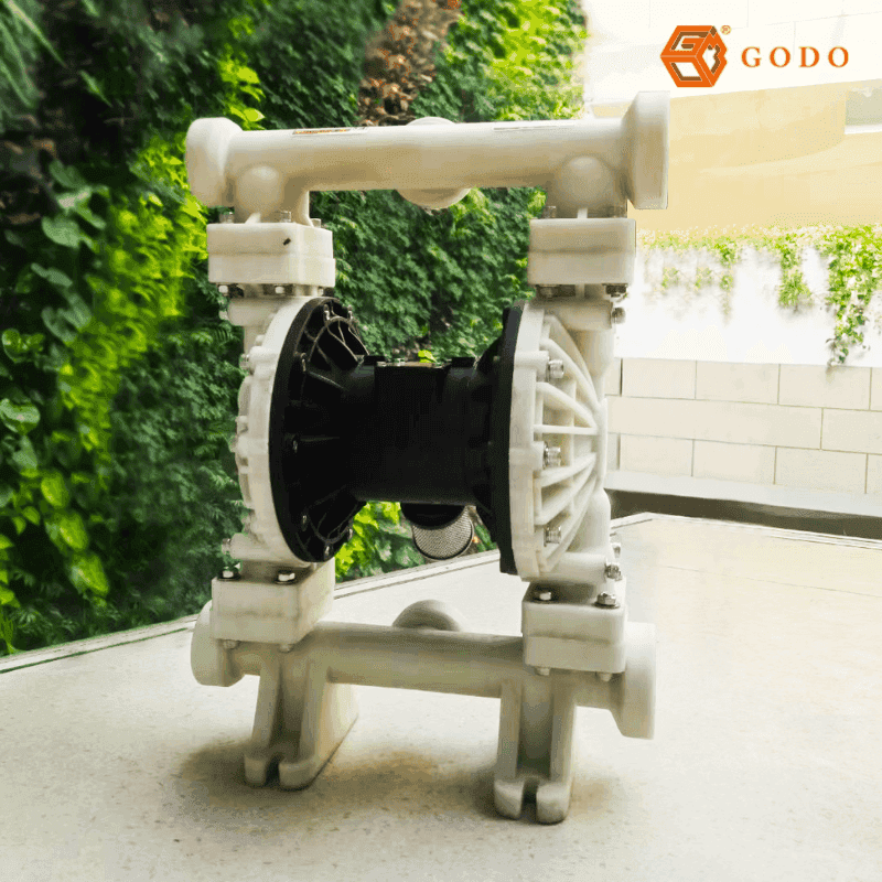 Máy bơm màng thân nhựa PP