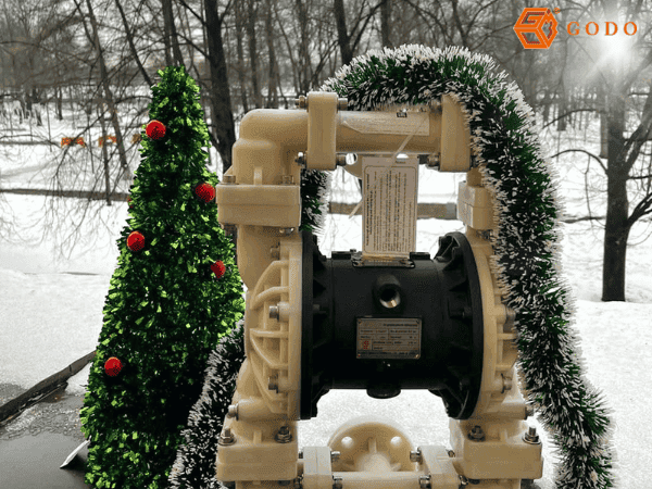 May bom mang thuong hieu GODO 6