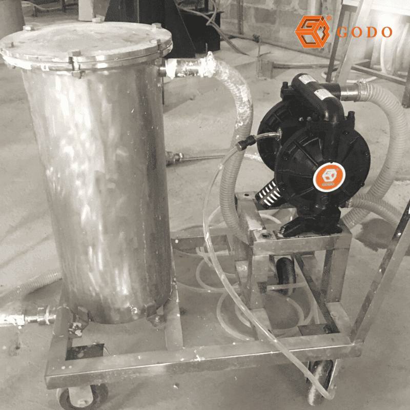 Máy bơm màng GODO