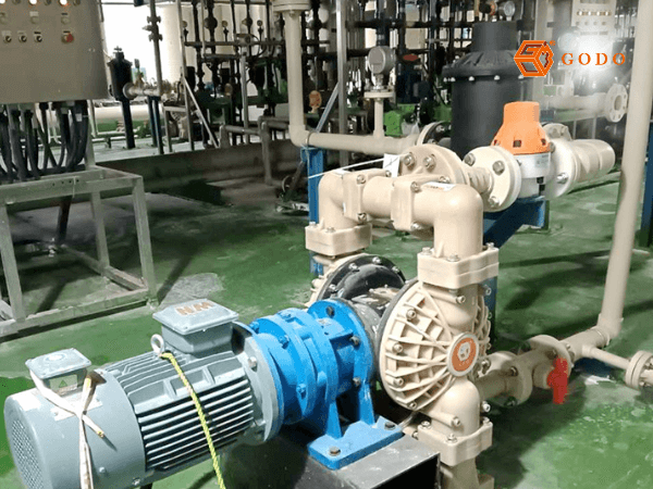 Làm sao để điều tiết lưu lượng máy bơm màng