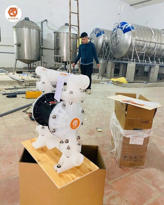 Máy bơm màng khí nén