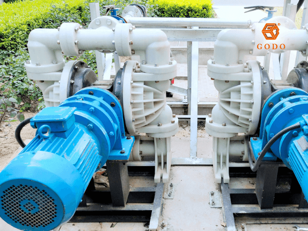 Máy bơm bùn thải công nghiệp 1