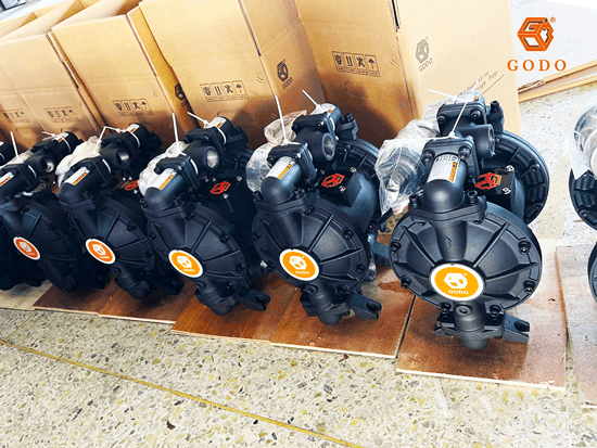 máy bơm bùn thải GODO