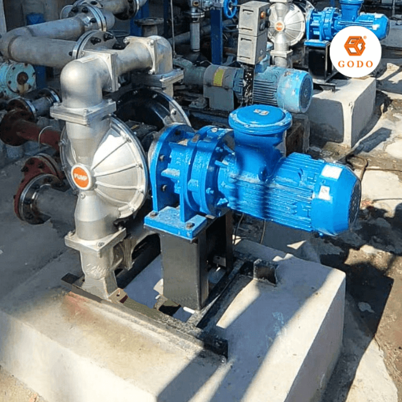 Máy bơm axit loãng GODO