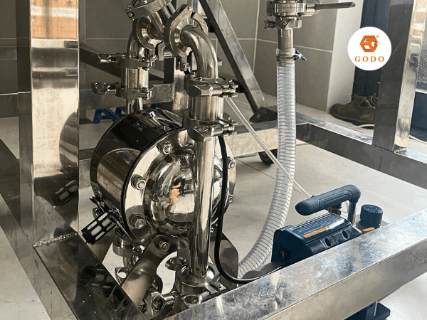 May bom thuc pham mini co do nhot GODO