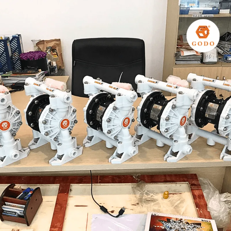 Máy bơm màng hoá chất GODO Máy bơm màng hoá chất GODO