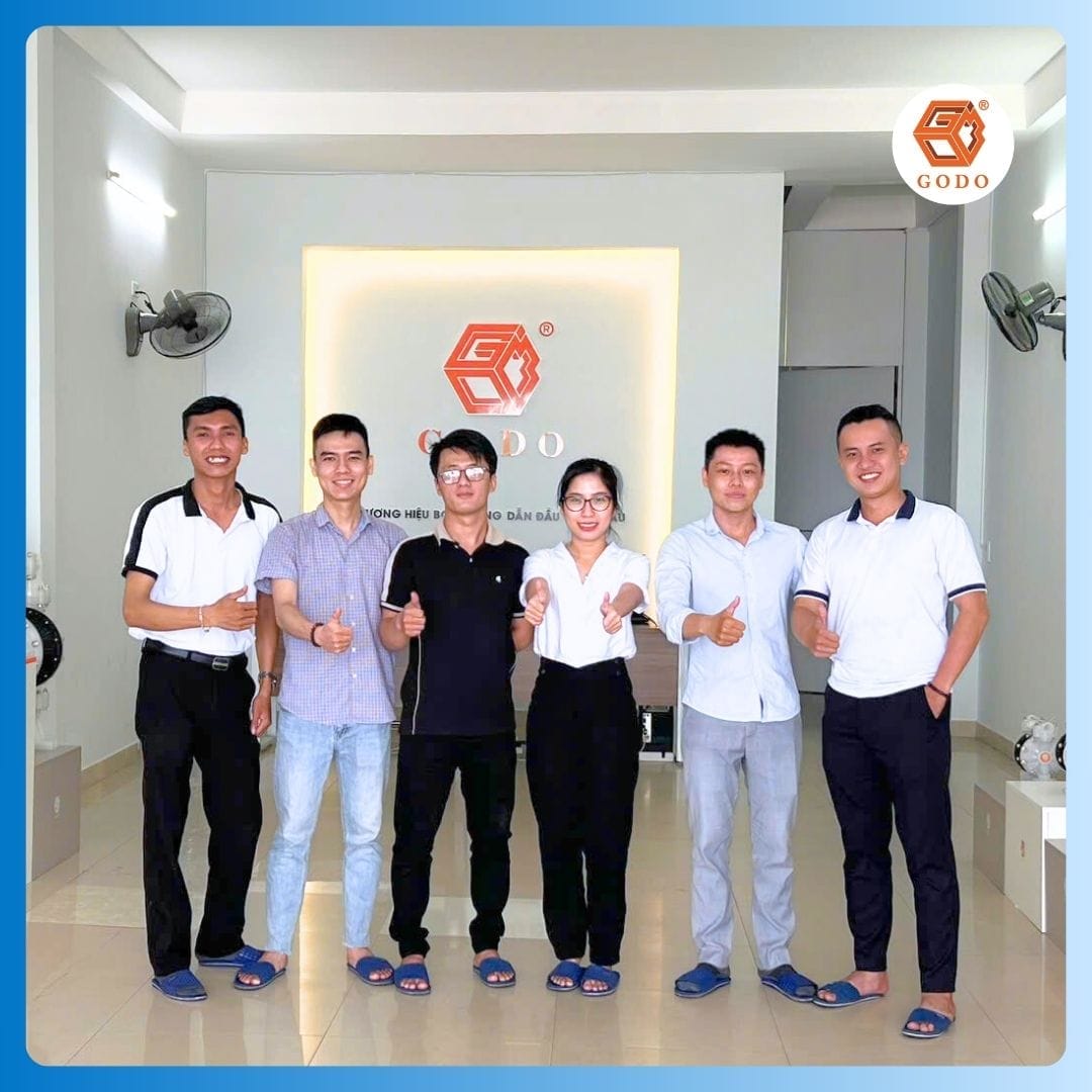 nhan vien chi nhanh gododanang