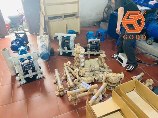 Ảnh hưởng của áp suất Khí nén đến hiệu suất bơm màng 2 Ảnh hưởng của áp suất Khí nén đến hiệu suất bơm màng