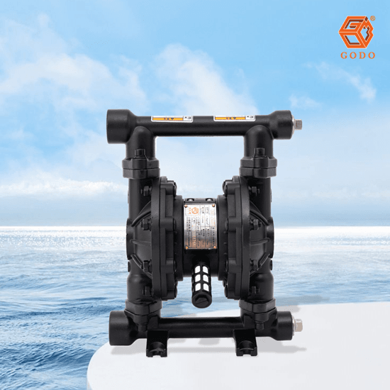 Máy bơm màng thân gang