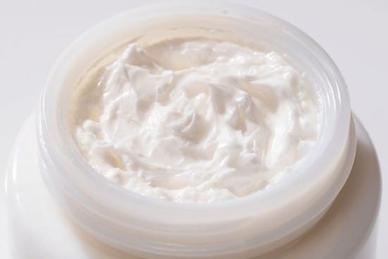 Những câu hỏi thường gặp khi sử dụng Lactic Acid