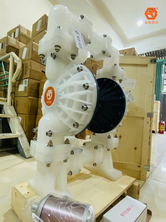 Bơm màng khí nén 2 inch