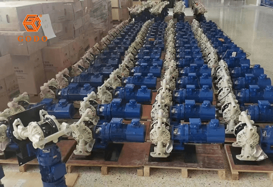 Giá bơm màng điện bao nhiêu