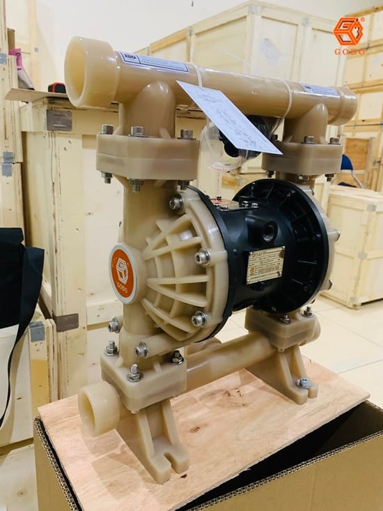 So sánh giá các hãng bơm màng khí nén